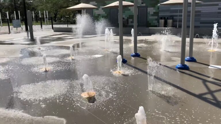 Julian B. Lane Riverfront Park