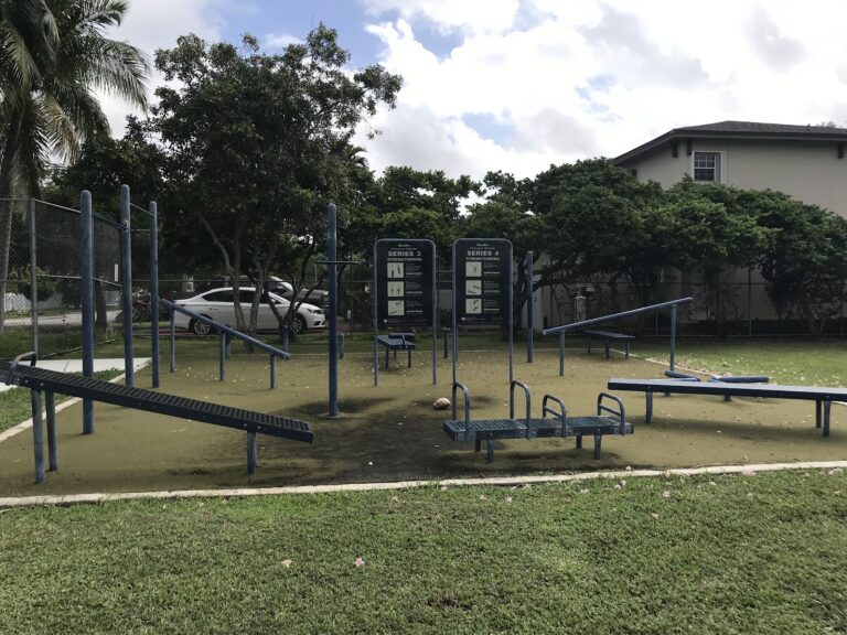 Coral Gate Park gallery image Outdoor Sports Fields & Courts