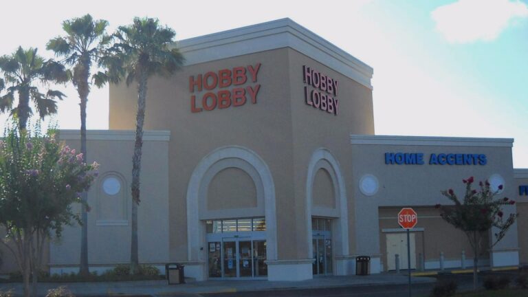 Hobby Lobby gallery image Arts & Crafts