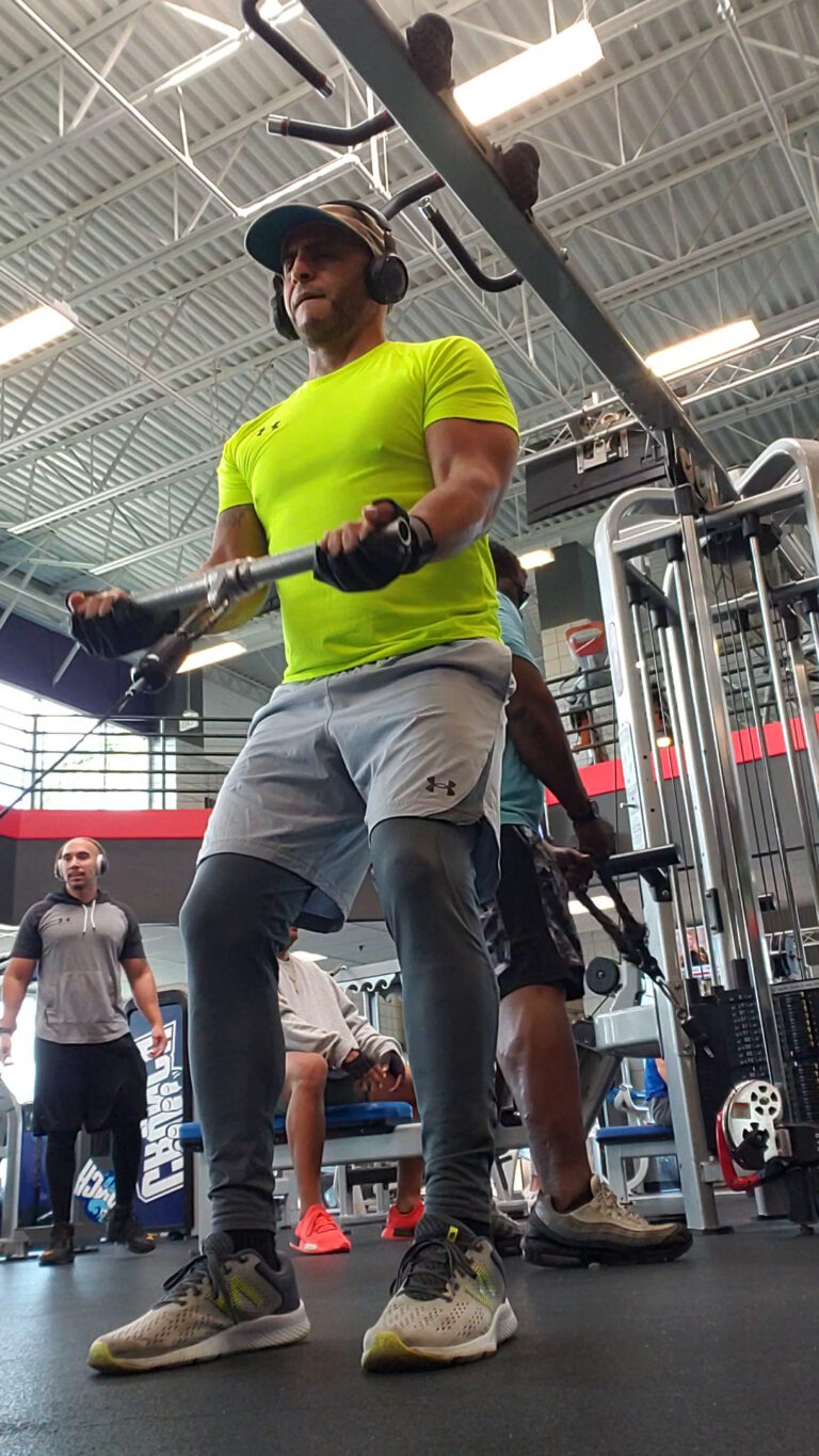 Crunch Fitness - Hillsborough